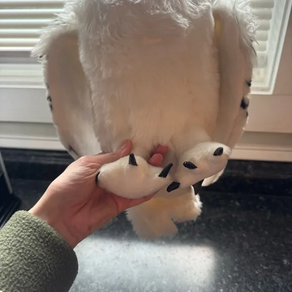 Wizarding World Noble Collection Hedwig Large Plush - Picture 8 of 8